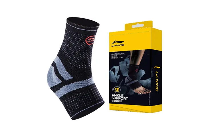 

Фиксаторы голеностопа для бега, футбола, баскетбола, бадминтона унисекс полиамид, полиэстер, эластан LINING, черный