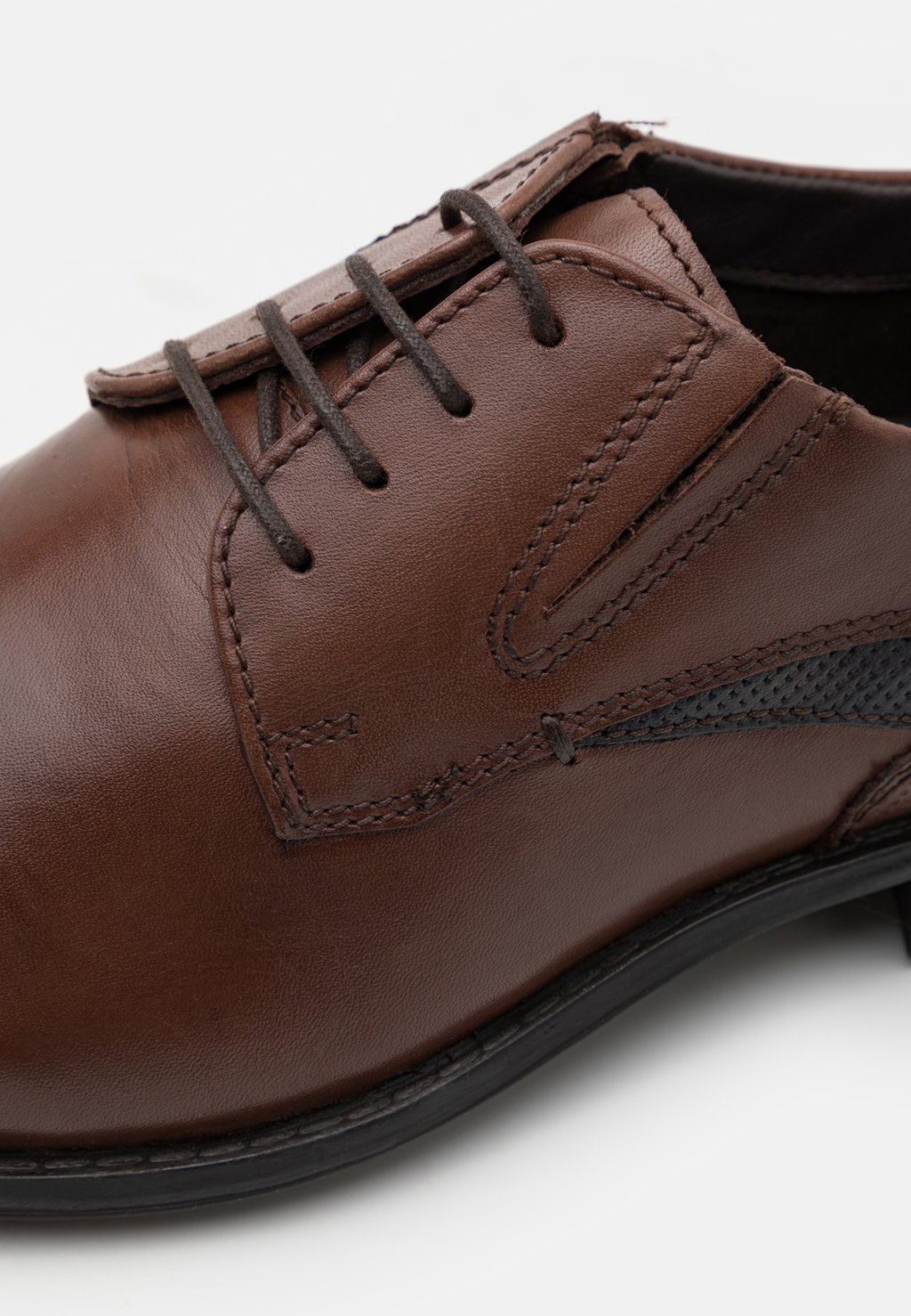 

Туфли LEATHER Pier One, коричневый