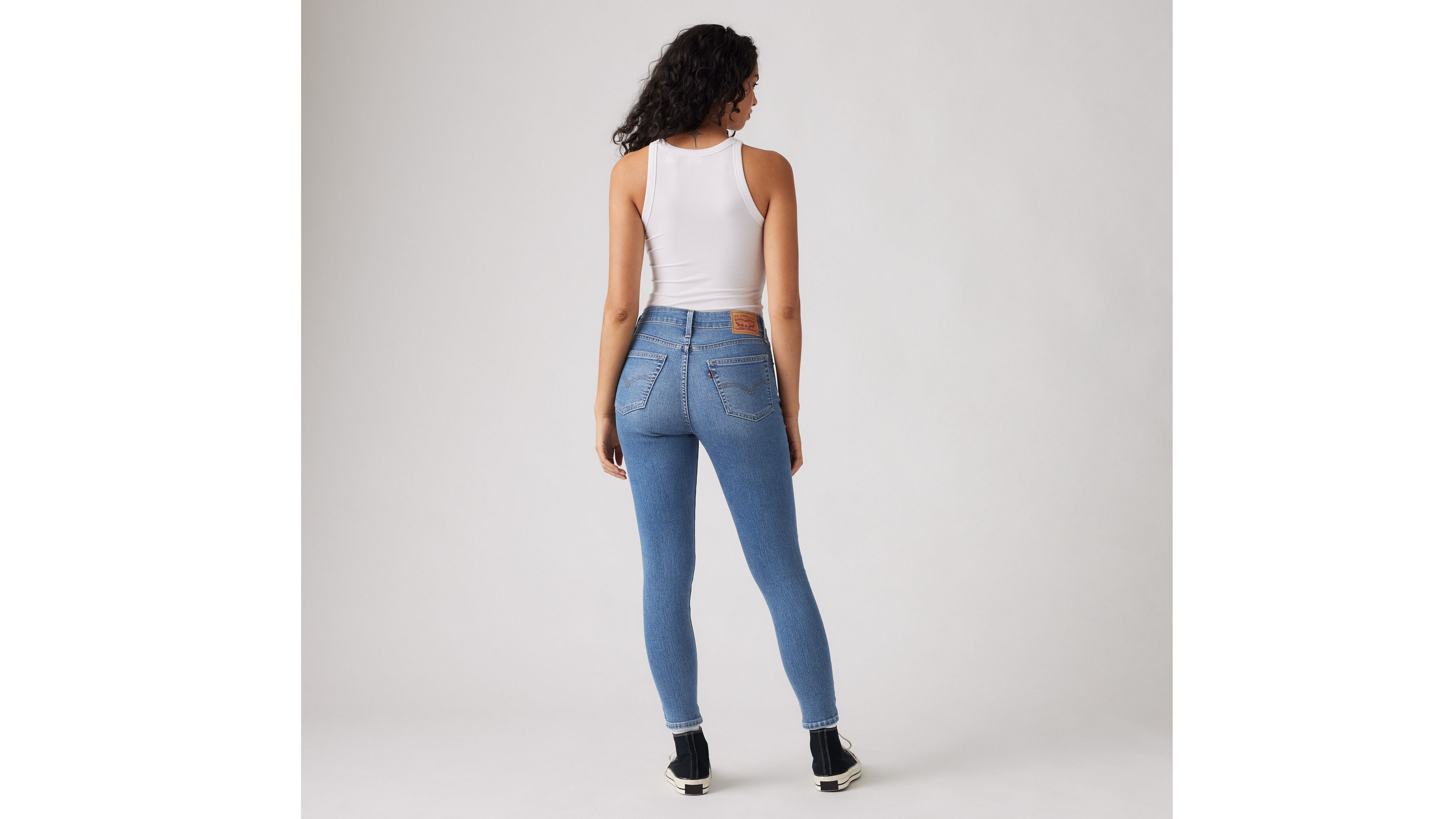 721 Узкие женские джинсы с высокой талией Levi's, Eternal Indigo Mid - Medium Wash — фото 4