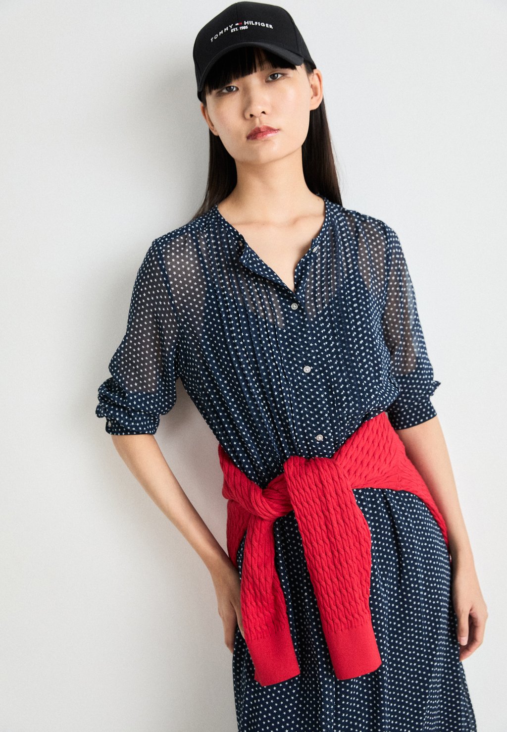 

Повседневное платье STAR PLEAT MIDI DRESS Tommy Jeans, темно-синий