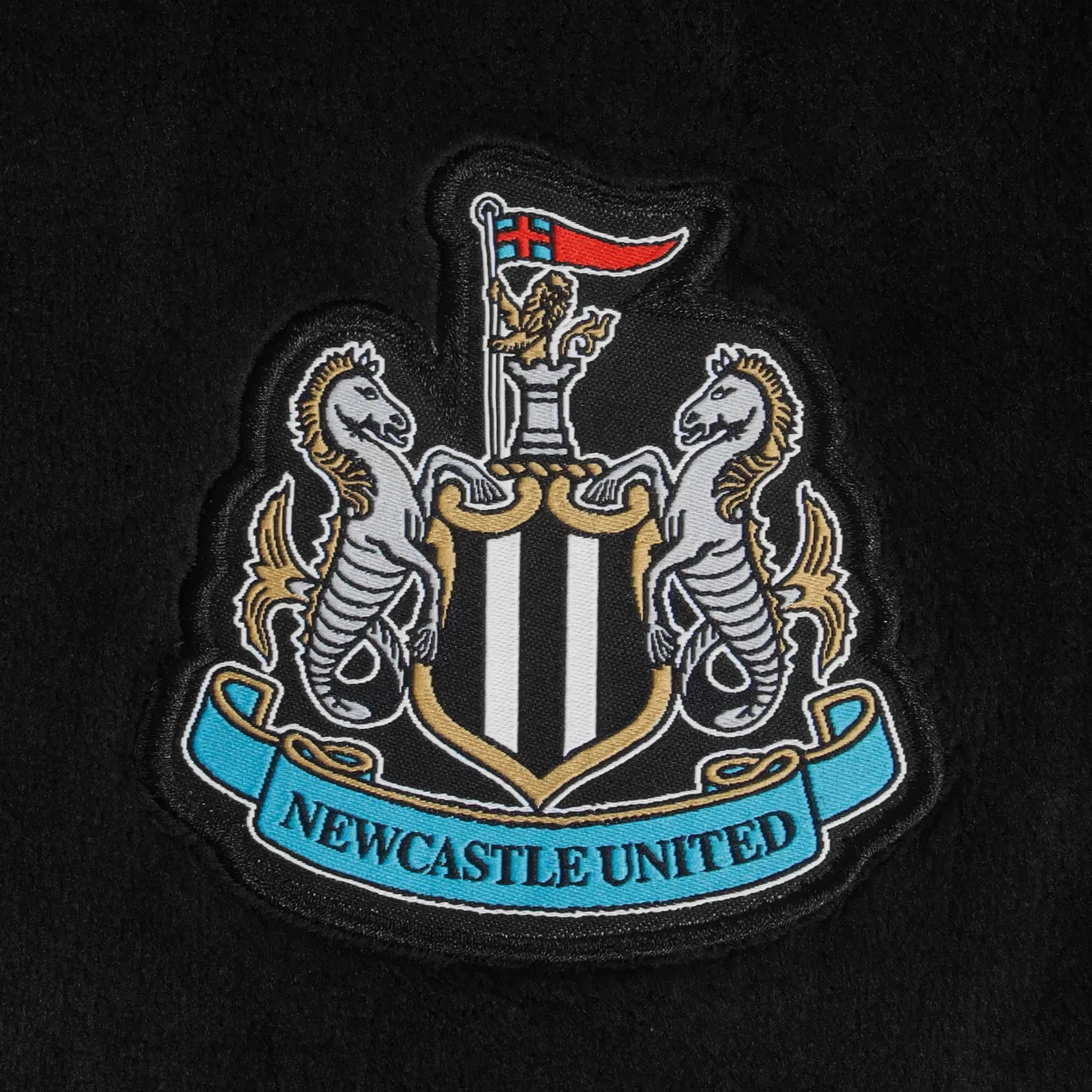 Детский комбинезон на флисе Newcastle United FC, черный — фото 3