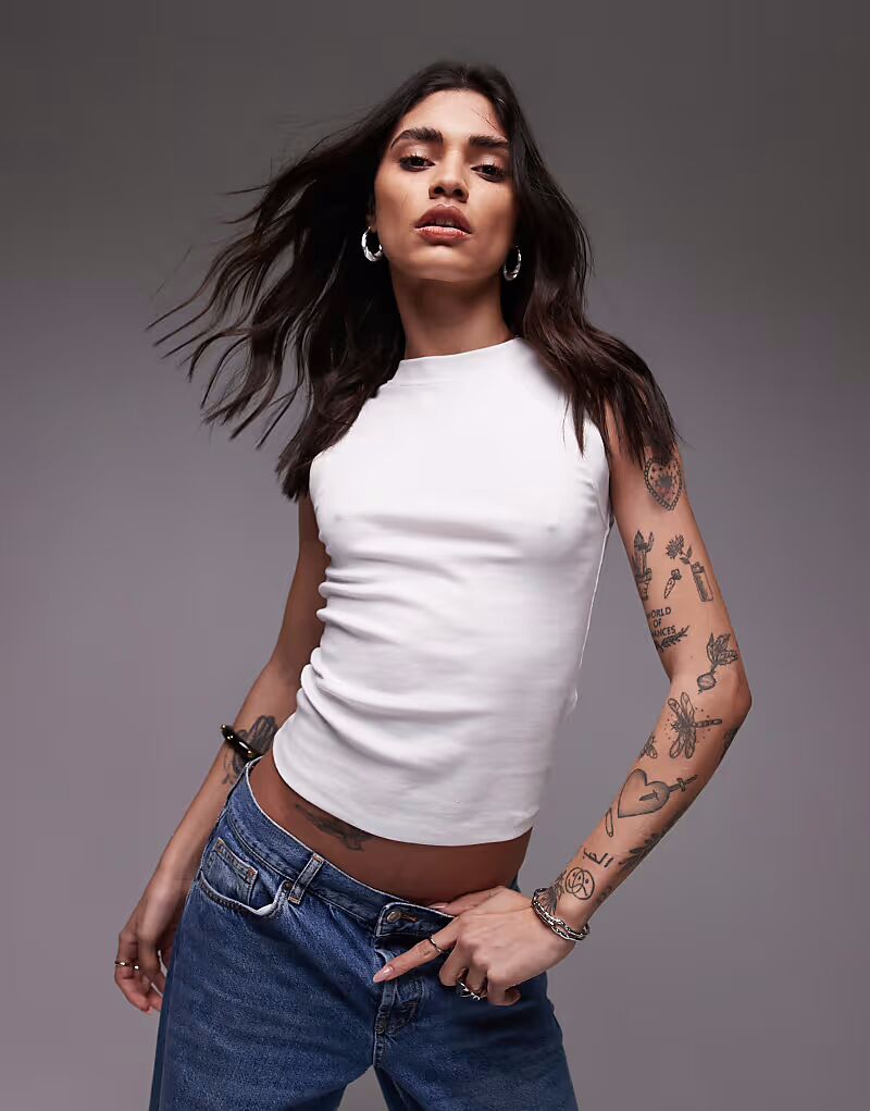 

Тонкая майка Topshop белого цвета