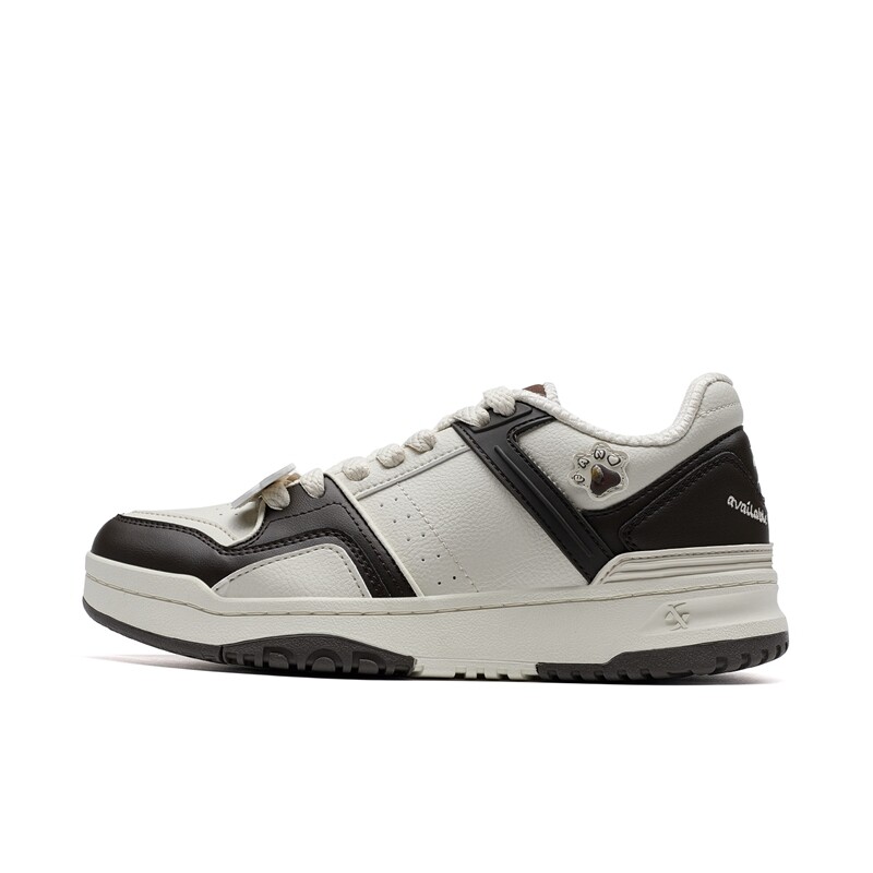 

Кроссовки XTEP Skateboarding Shoes Men Low-top Bear Brown/tea White, коричневый