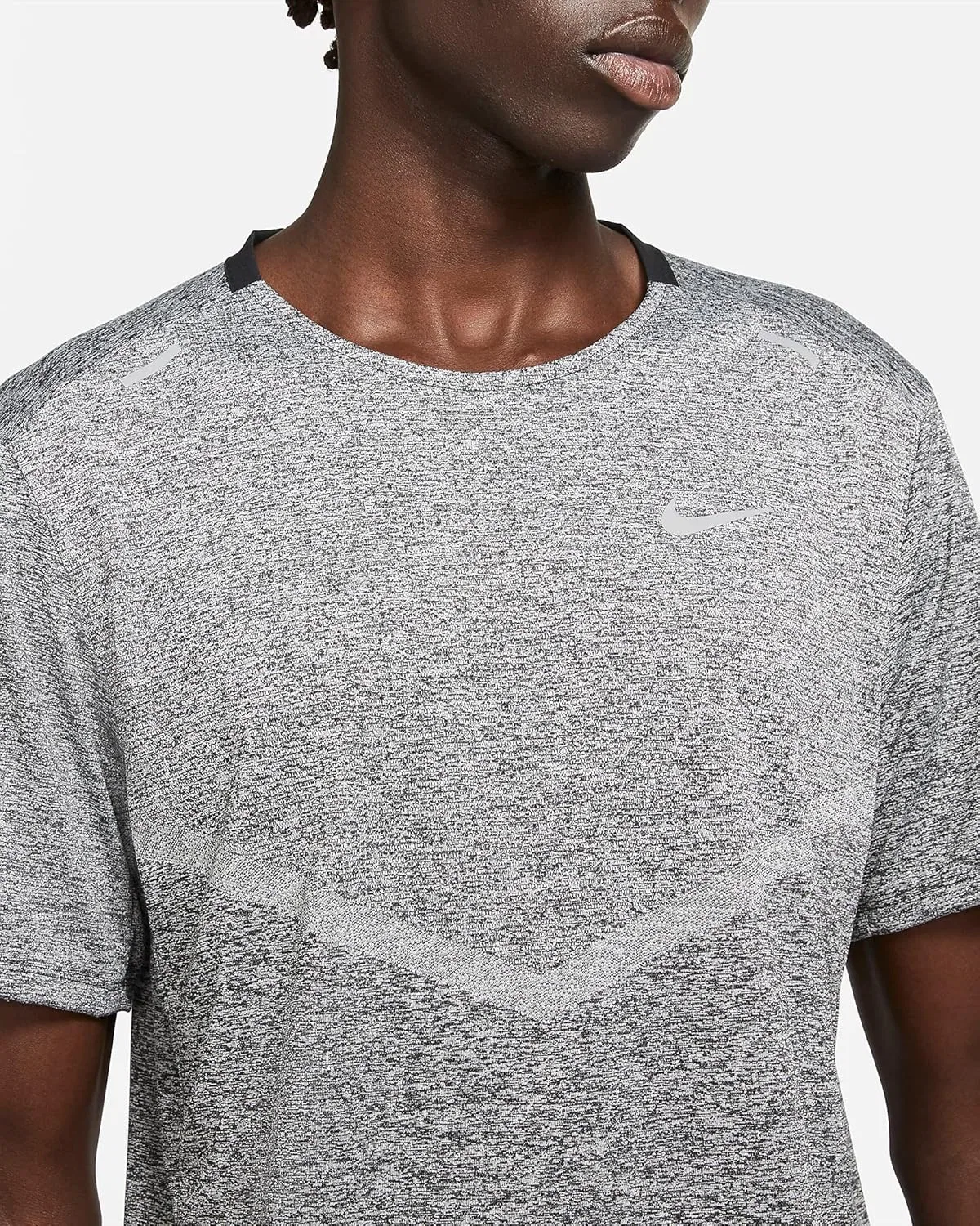 Футболка Nike Rise 365 мужская Dri-FIT для бега с коротким рукавом (Black/Heather, CZ9184-011) размер XX-Large — фото 3