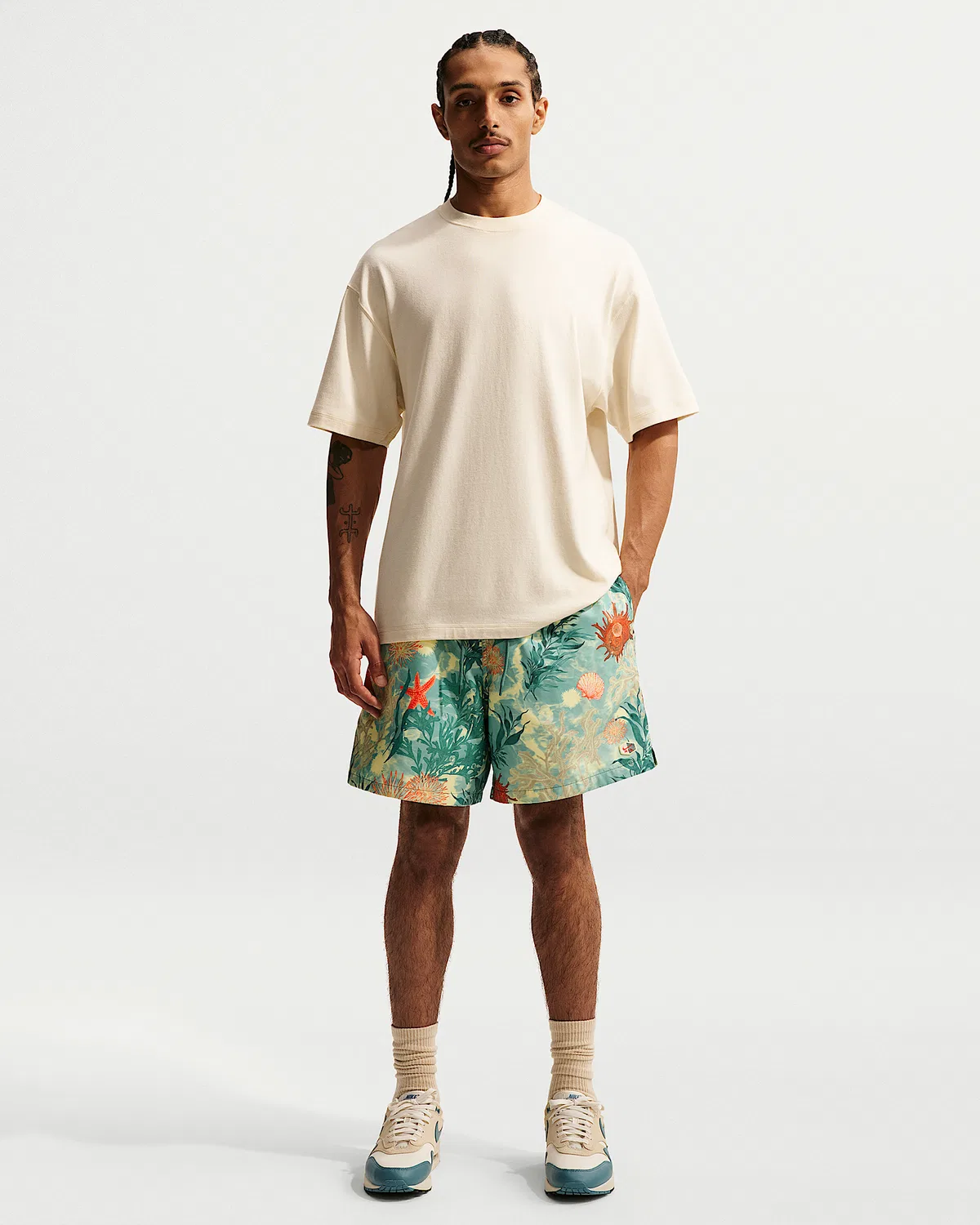 Мужские шорты Nike Club Flow, Bicoastal/Cosmic Clay