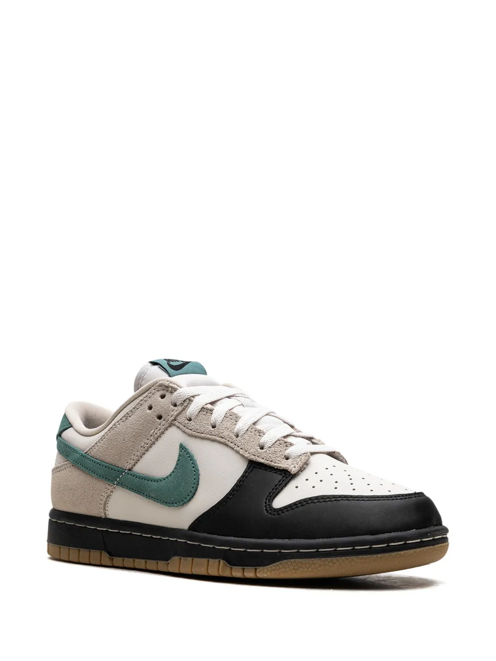 Кроссовки Dunk Low Nike, нейтральный — фото 2