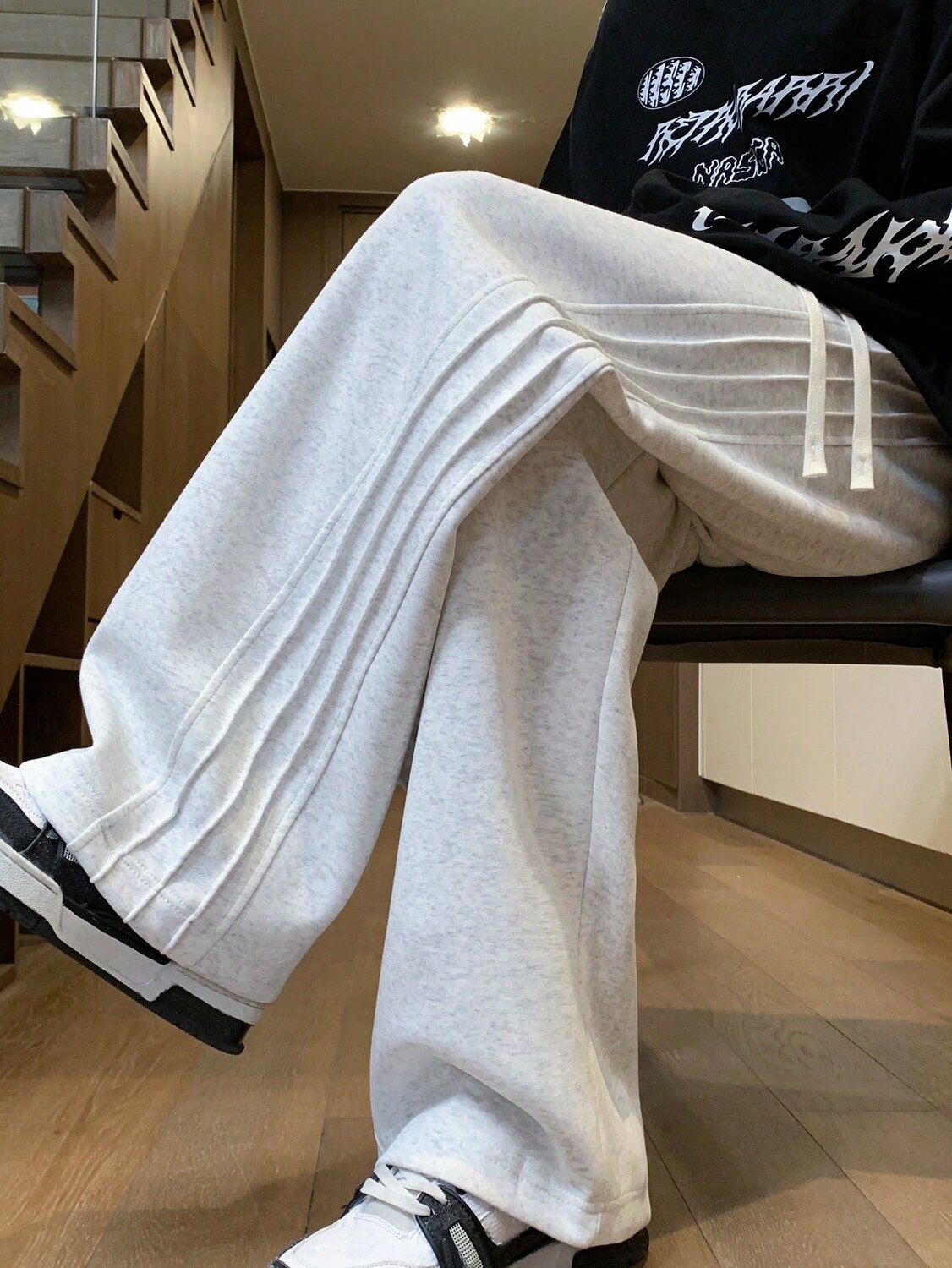 

Мужские повседневные брюки прямого кроя с кулиской на талии и карманами, серый