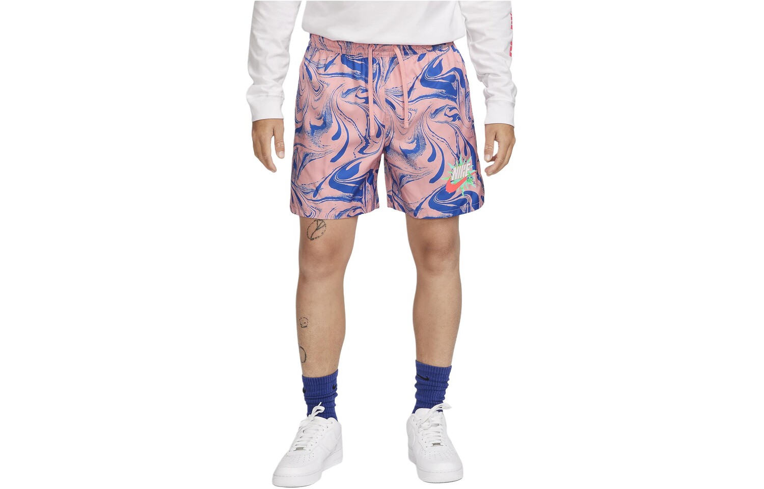 

Повседневные шорты мужские выбеленные коралловые Nike, цвет Bleached coral