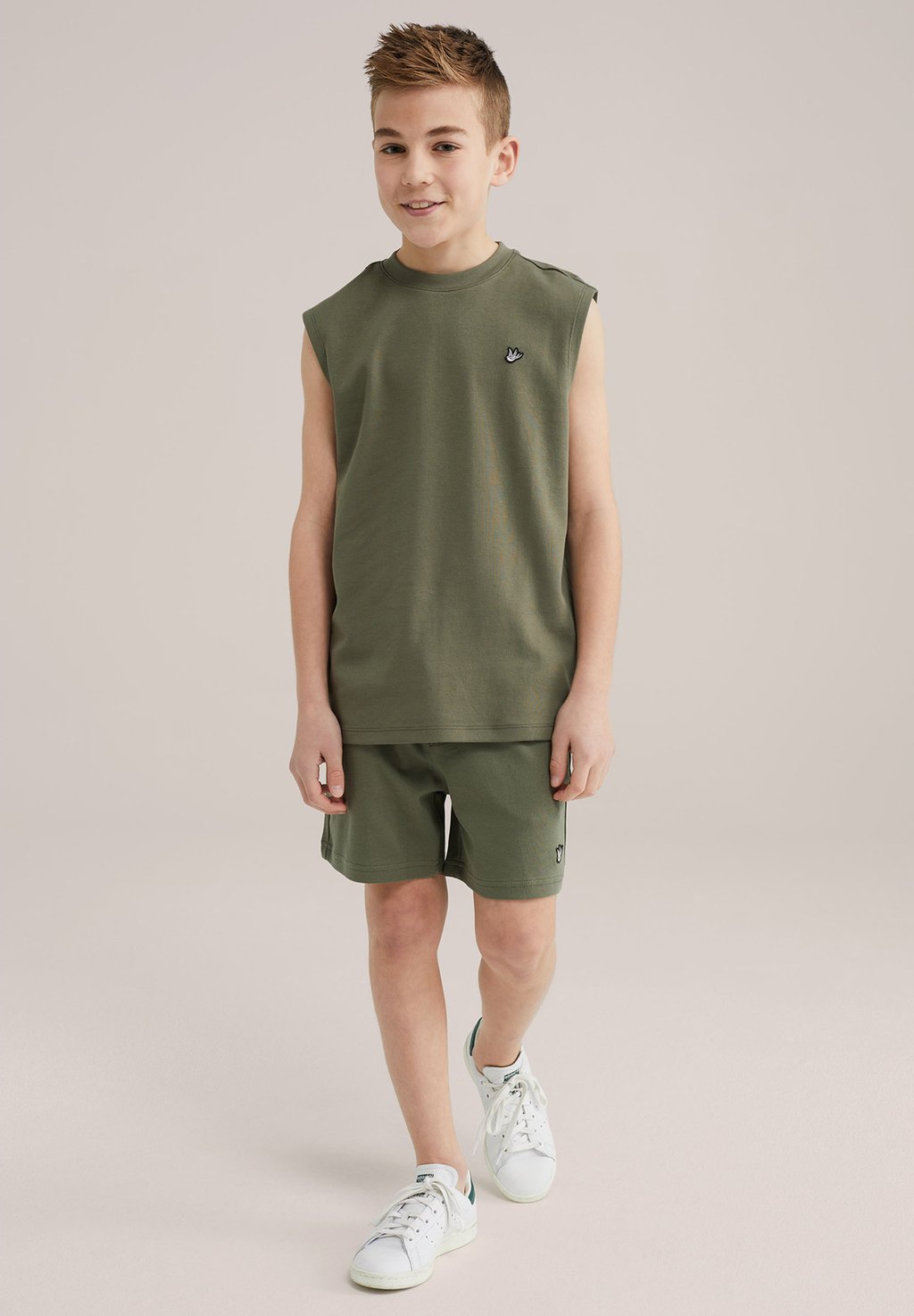 

Майка WE Fashion, цвет Army Green