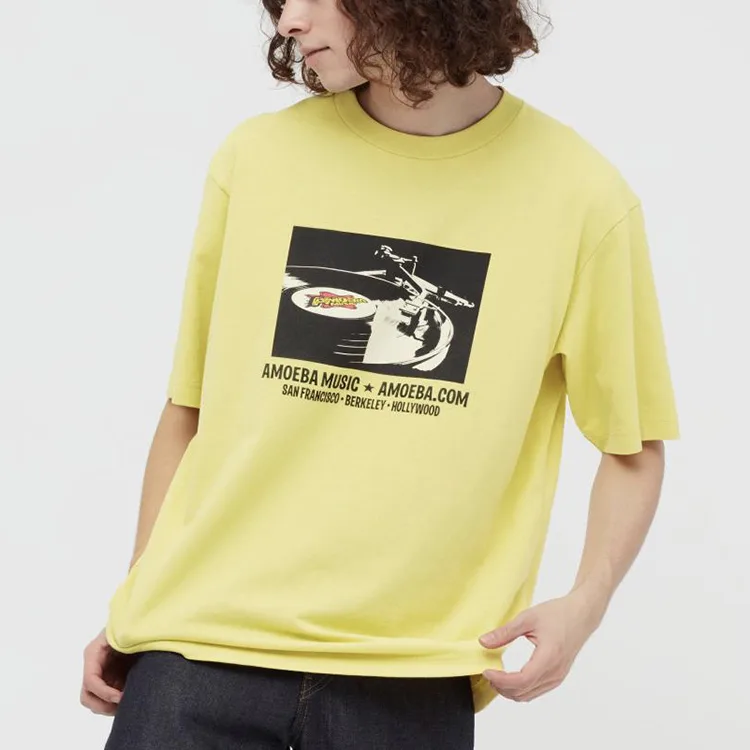 UNIQLO Футболка унисекс абрикосово-желтая — фото 3