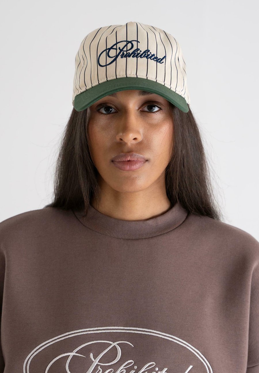 

Бейсболка PROHIBITED GRAND RESORT PINSTRIPE, Off White/Green/Off-White