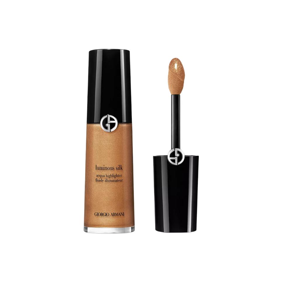 

Светящиеся в темноте жидкие хайлайтеры Silk Natural Easy to Blend 12ml GIORGIO ARMANI