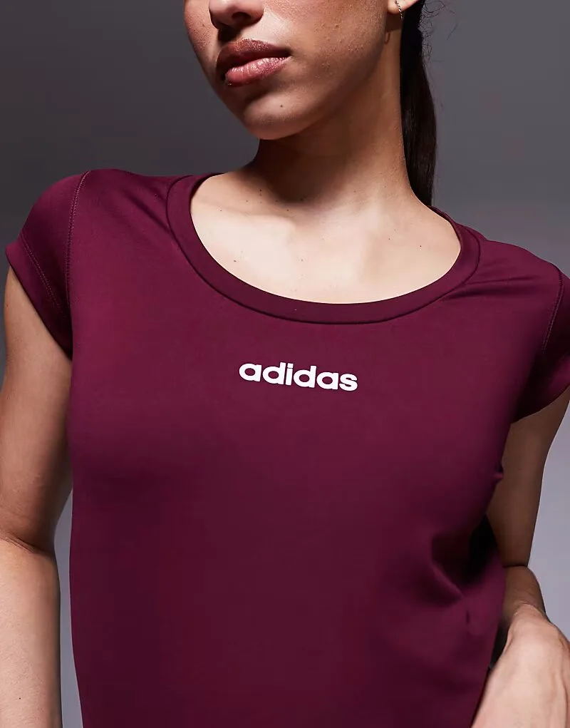 Adidas performance Детская футболка Adidas Training Hyperglam бордового цвета — фото 2