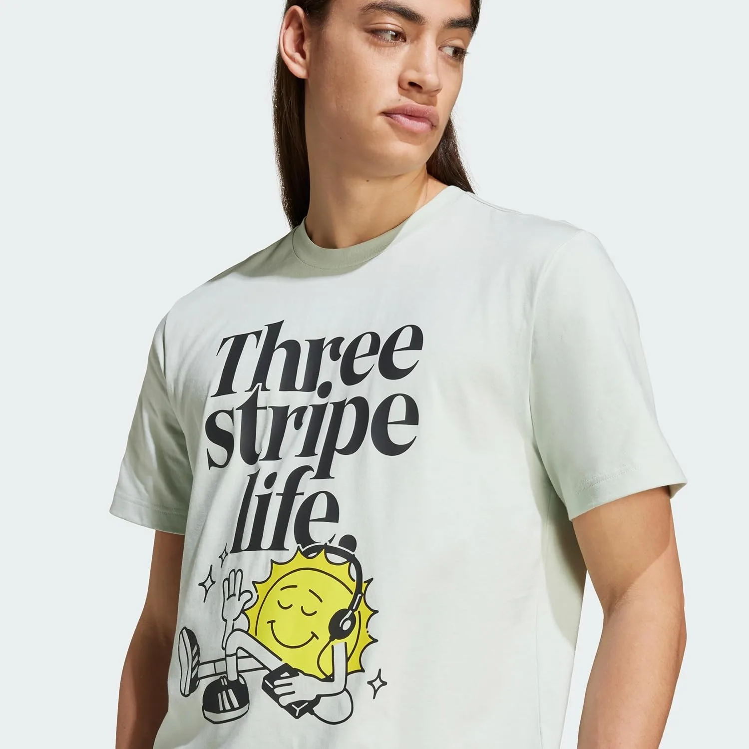 Футболка adidas Three Stripes Life Graphic, мужская, с коротким рукавом — фото 2