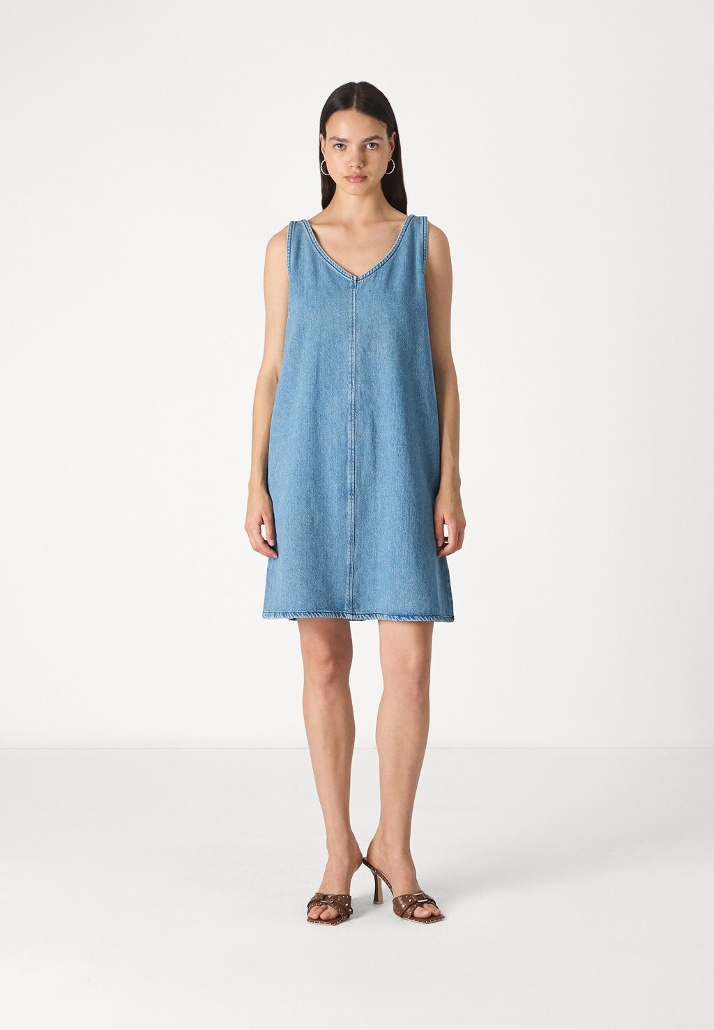 

Джинсовое платье ONLBARBARA DRESS ONLY, синий деним