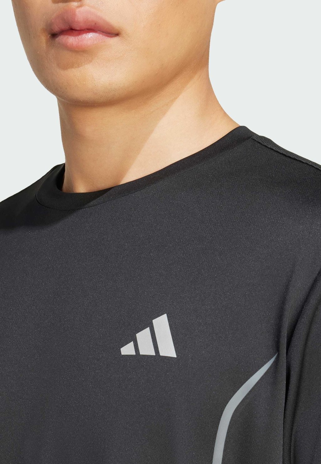 Спортивная футболка TECH APP TEE Adidas Performance, черный — фото 3