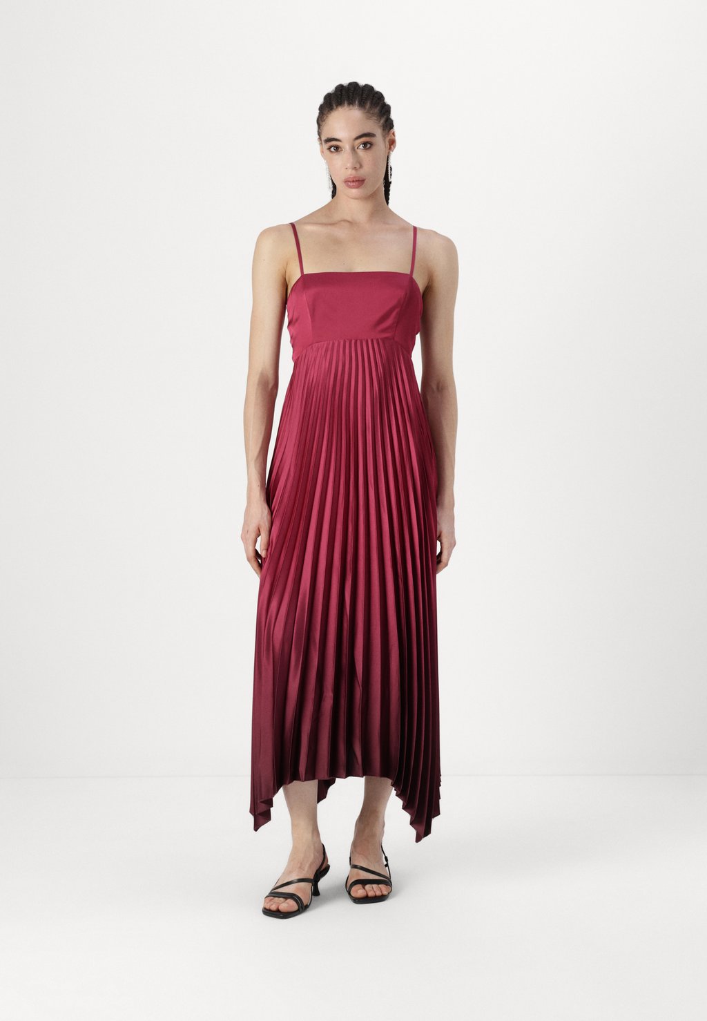

Одежда для особых случаев GISELLE Abercrombie & Fitch, красный