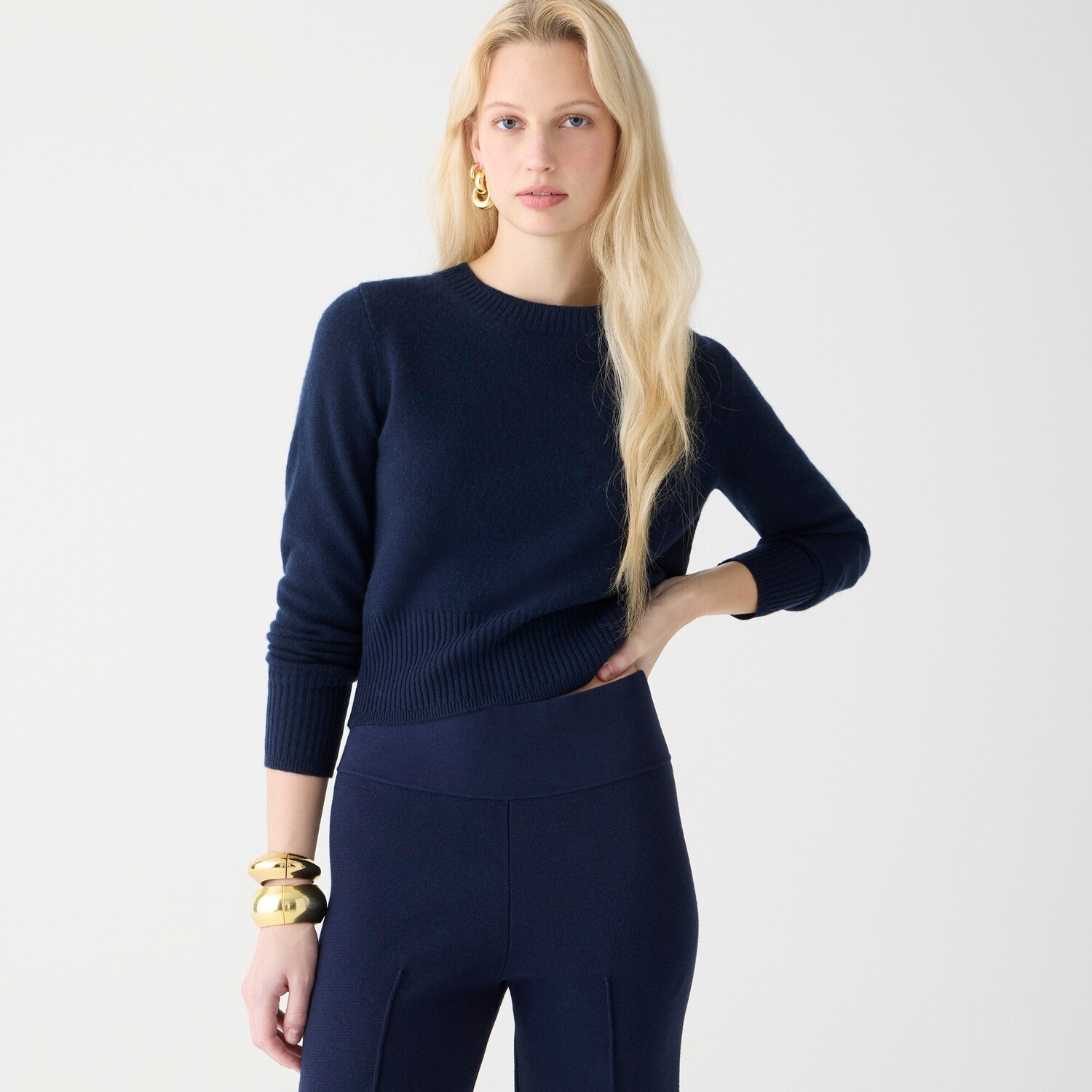 

Кашемировый укороченный свитер с круглым вырезом J.Crew, синий