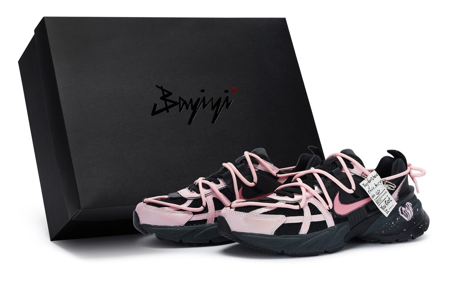 

Кроссовки Nike V2K Run для женщин, Black/Pink, Черный, Кроссовки Nike V2K Run для женщин, Black/Pink