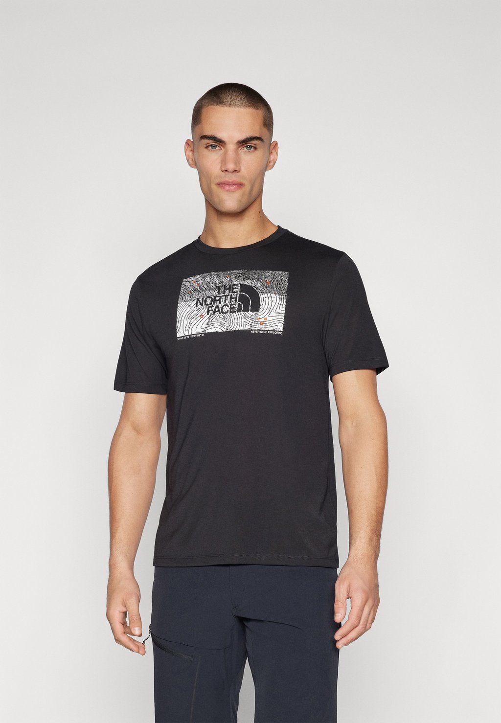 

Спортивная футболка FOUNDATION ABSTRACT GRAPHIC TEE The North Face, черный