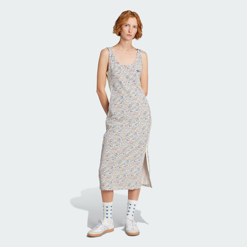 

Платье Adidas Originals x Liberty London Bodycon 3-Stripes Maxi Dress, цвет Off White/Semi Lucid Red