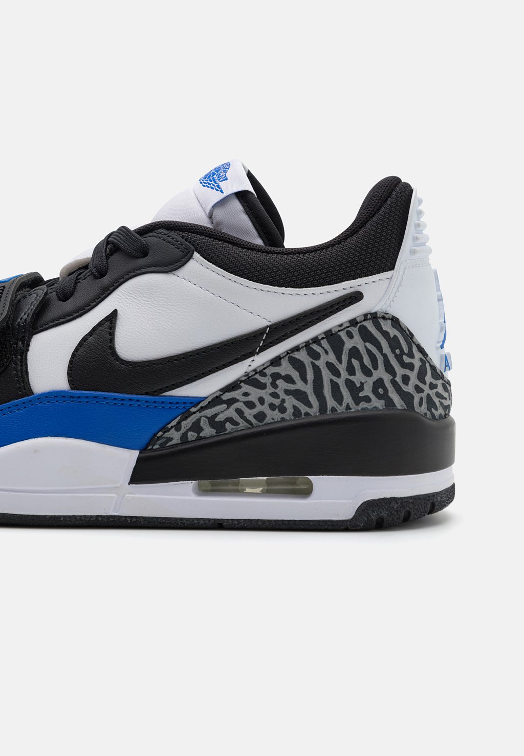 

Кроссовки AIR JORDAN LEGACY 312 Jordan, белый