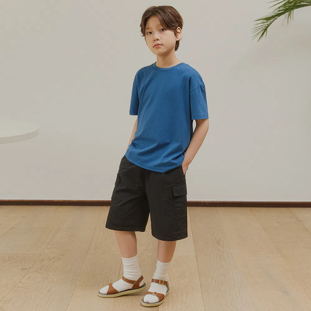 Детские шорты Stone Cargo Pocket Banding чёрного цвета от Wednesdayoasis Kids — фото 2