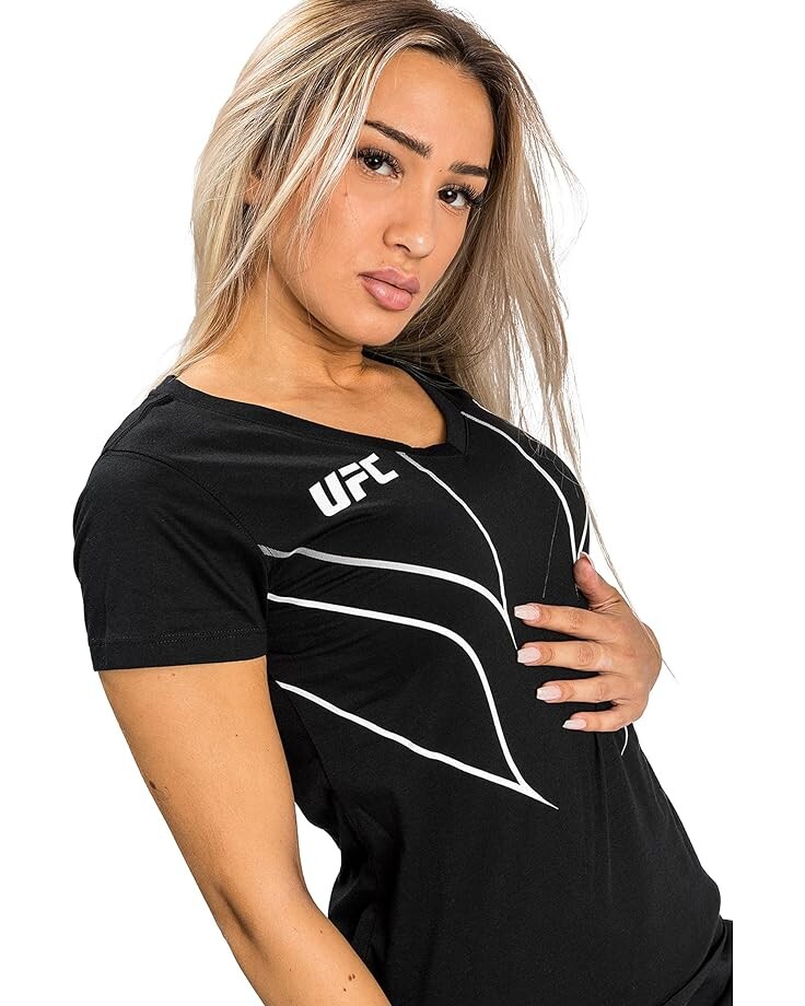 

Футболка VENUM UFC Fight Night 2.0 Replica, черный