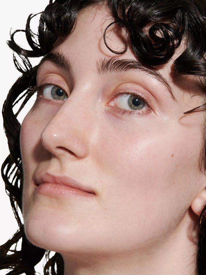 Lisa Eldridge Seamless Skin Enhancing Tint в оттенке T1 30 мл / Разглаживающий тон для лица — фото 4