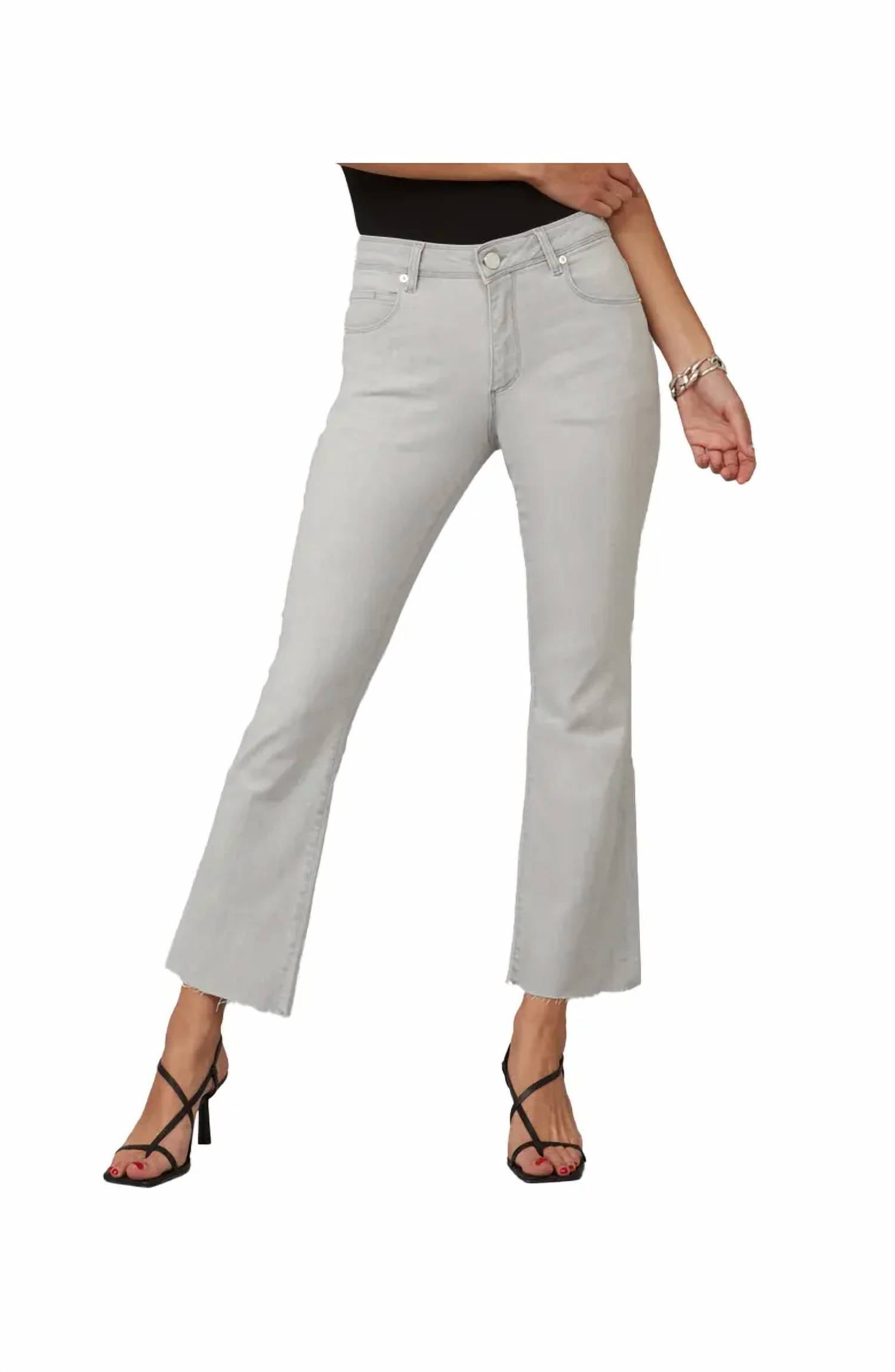 

Джинсы Gene Mid Rise Bootcut в цвете Mid Ash Lola Jeans