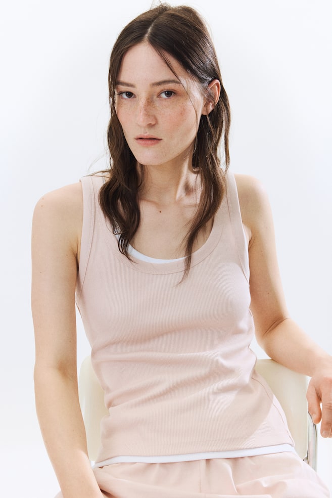 

Ребристая майка H&M, розовый