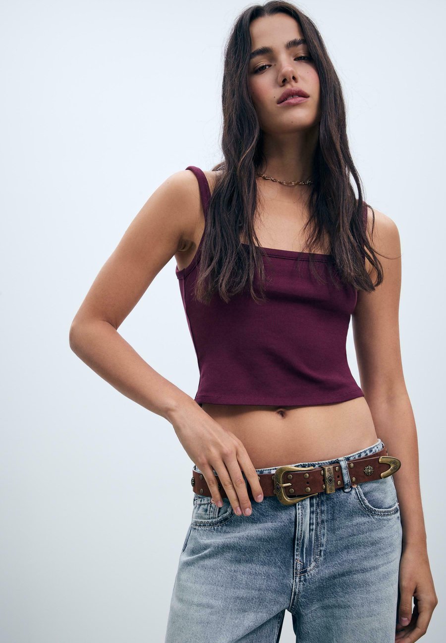 

Ремень Stradivarius WITH ROUND STUDS, Dark Brown