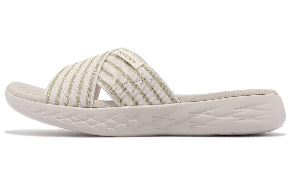 

Шлепанцы женские белые на ходу Skechers