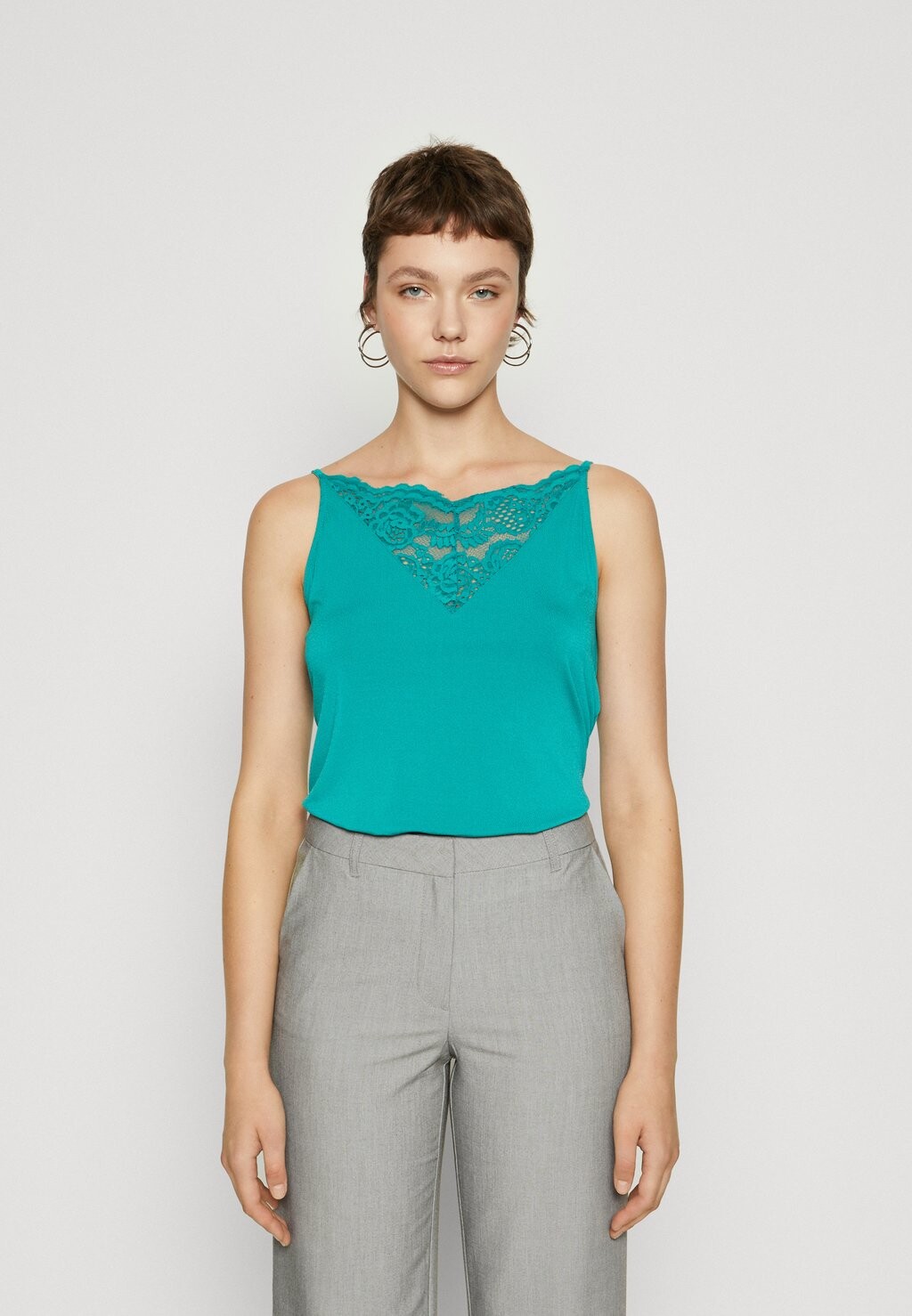 

Топ VMSARA SINGLET Vero Moda, зеленый