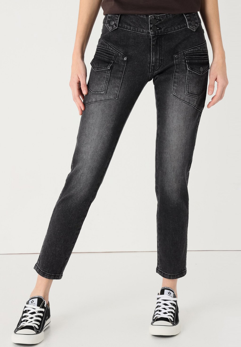 

Джинсы облегающего кроя MIT PATTENTASCHEN LOIS Jeans, черный