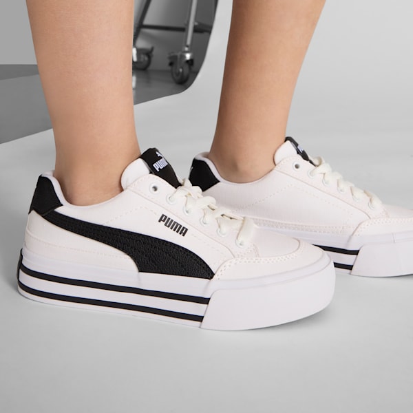 Кроссовки для больших детей Court Classic Vulcanized Formstrip Puma, белый — фото 2