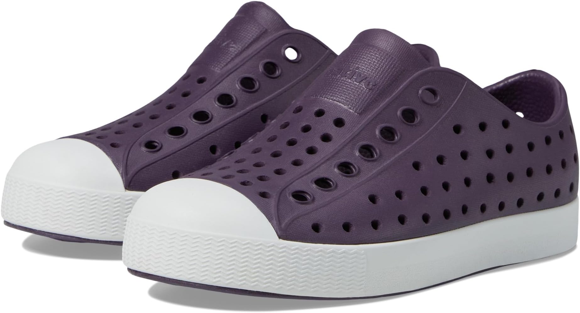 

Кроссовки Native Shoes Kids Jefferson, Velvet Purple/Shell WhiteSee Less