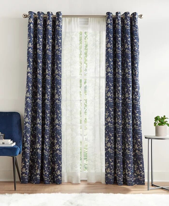 

Tommy Hilfiger Carine Floral Grommet Room затемняющая штора, состоящая из двух частей, 50 x 108 дюймов Tommy Hilfiger Home, синий