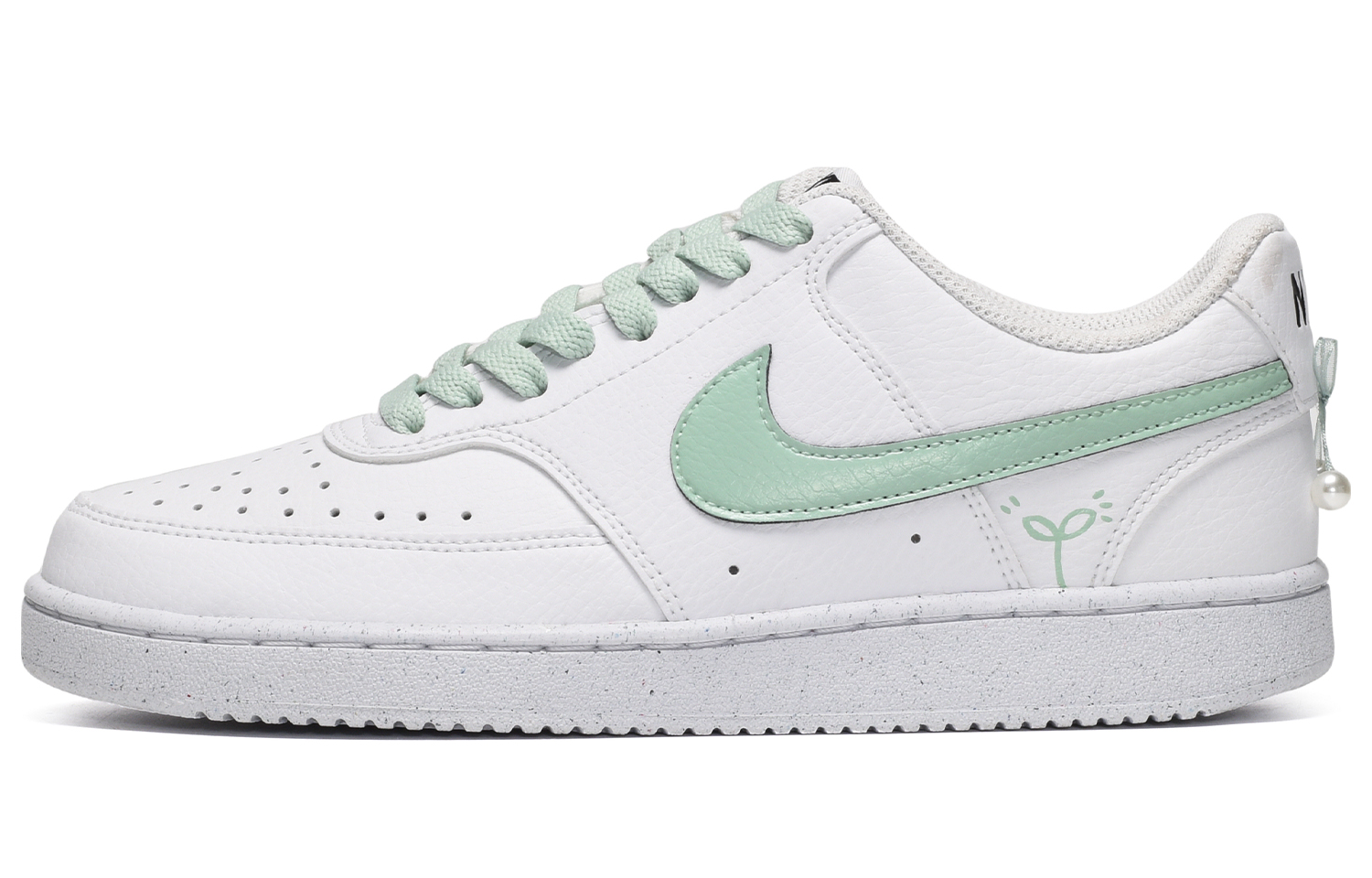 

Кроссовки Nike Court Vision 1 Skateboarding Shoes Women's Low-top White/green, зеленый