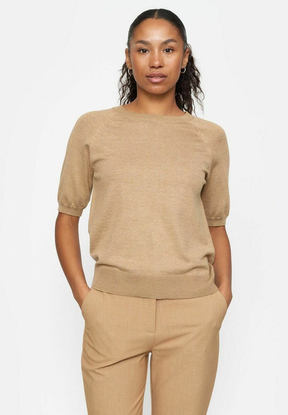 

Вязаный свитер MARLA SS O-NECK Soft Rebels, цвет tigers eye melange