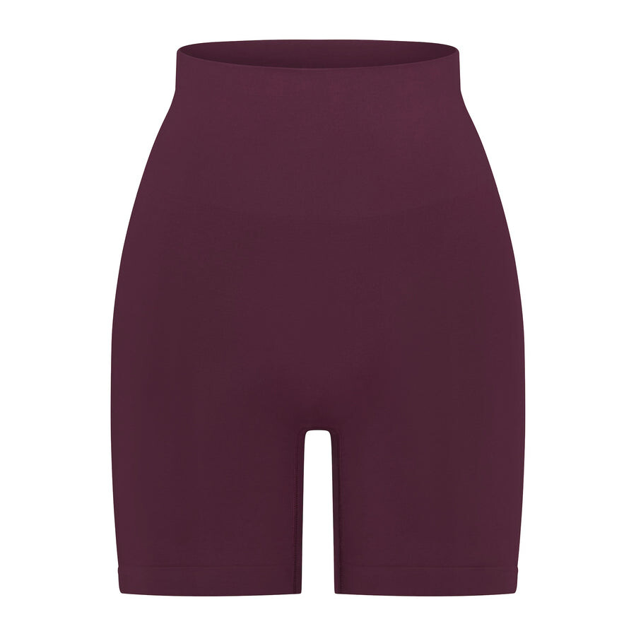 

Шорты SKIMS Soft Smoothing Seamless, цвет Deep Berry