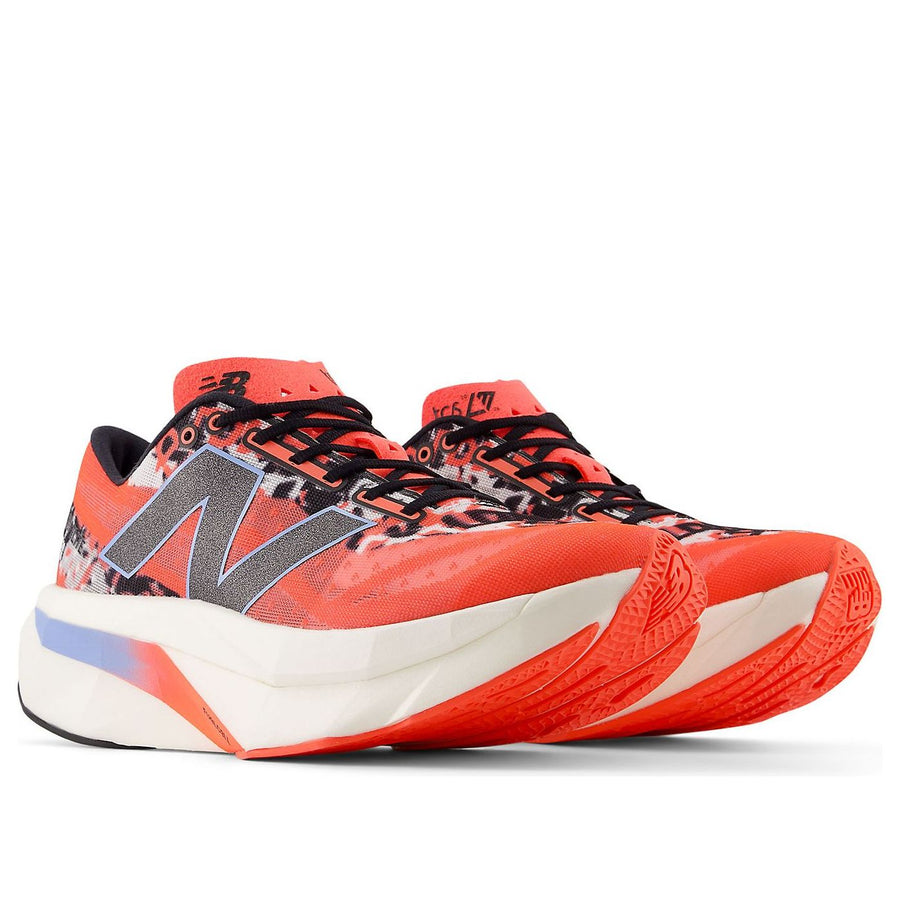 Кроссовки (WMNS) New Balance FuelCell SuperComp Elite v4 'TCS London Marathon Urgent Red', оранжевый — фото 3