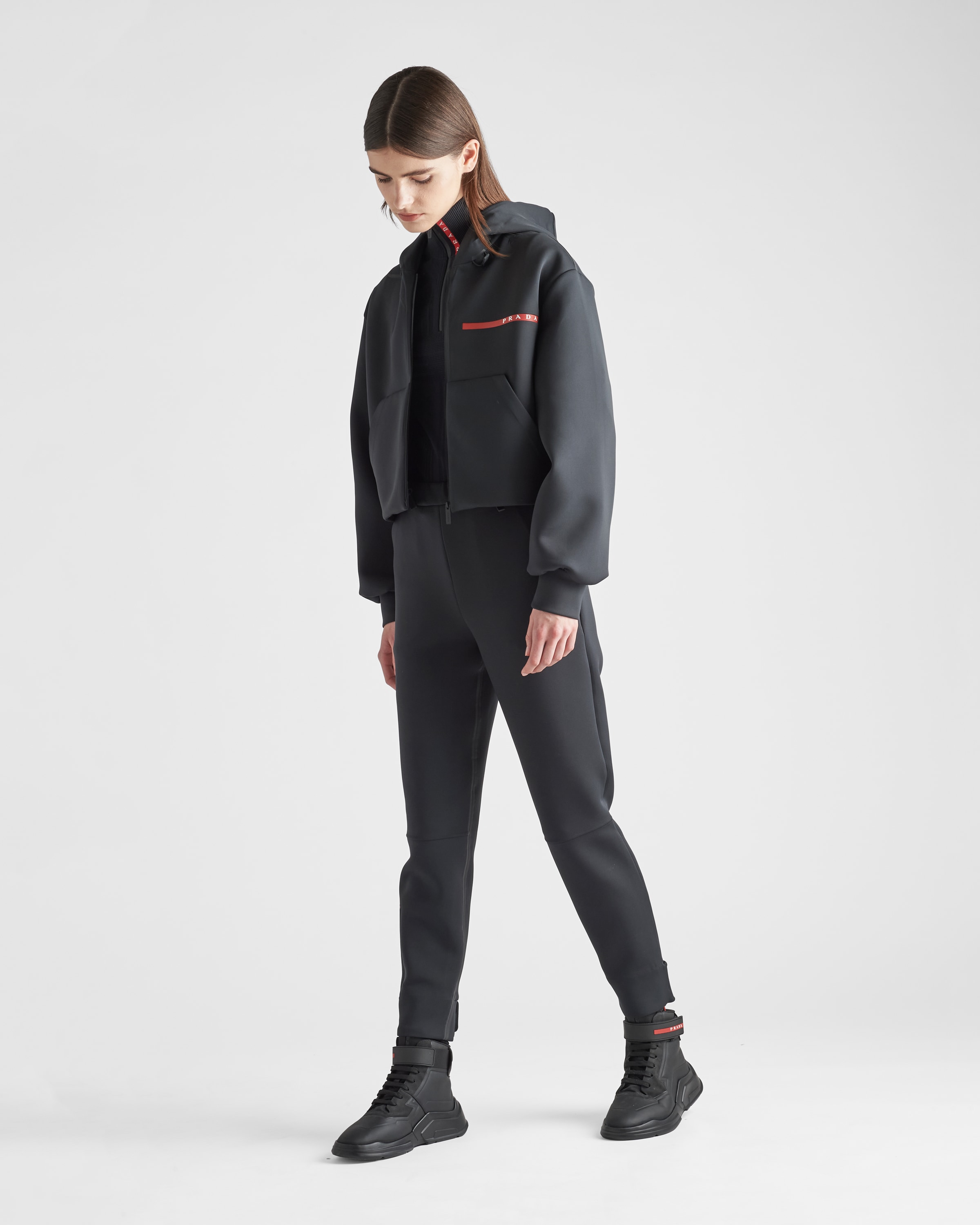 Свитшот из переработанного двойного джерси Prada, черный — фото 2