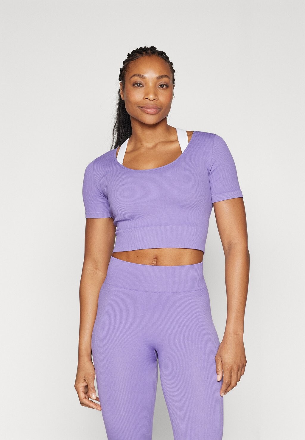 

Базовая футболка Onpjaia Life Crop Top ONLY Play, цвет aster purple