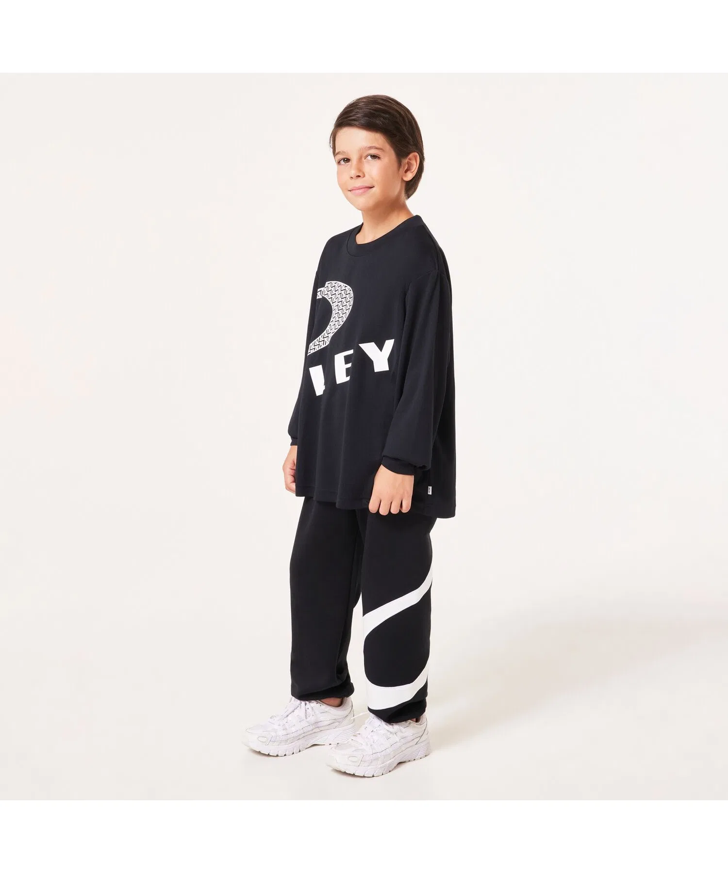 Футболка Oakley Ytr Qd Bold LS Tee 8.0 / с длинным рукавом / Детская / Подростковая / OAKLEY — фото 2