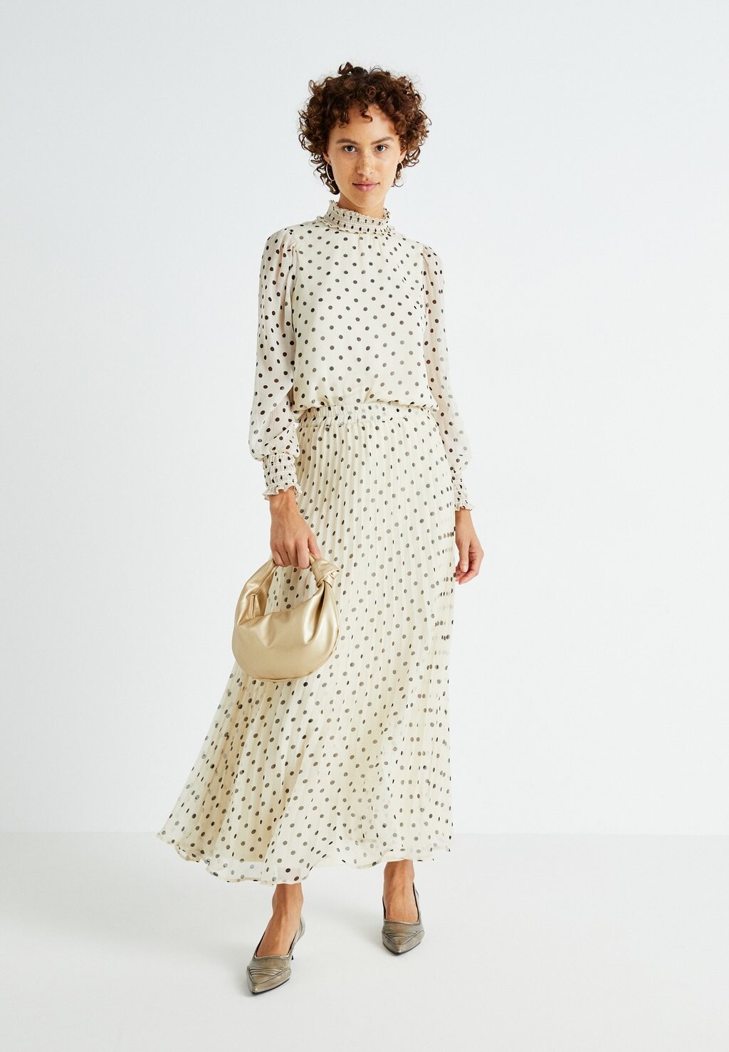 

Блуза VMSMILLA Vero Moda, бежевый