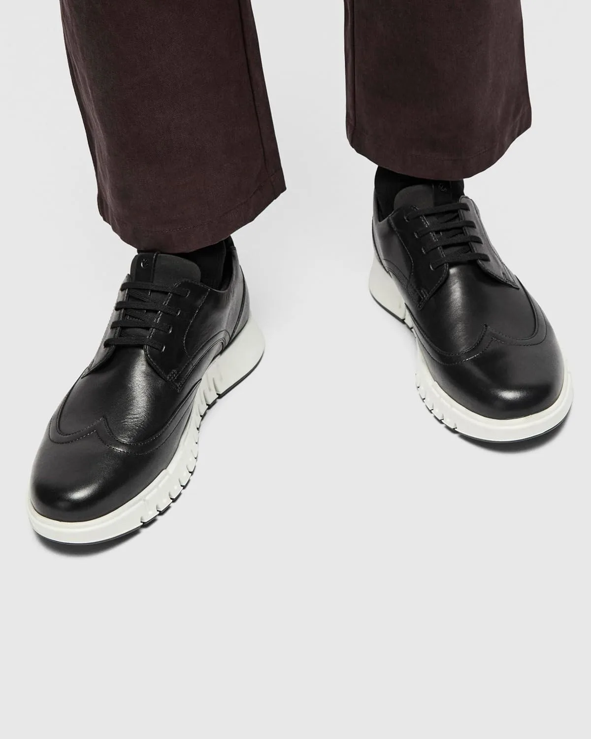 Мужские кроссовки ECCO Gruuv Studio Wingtip, черный — фото 2