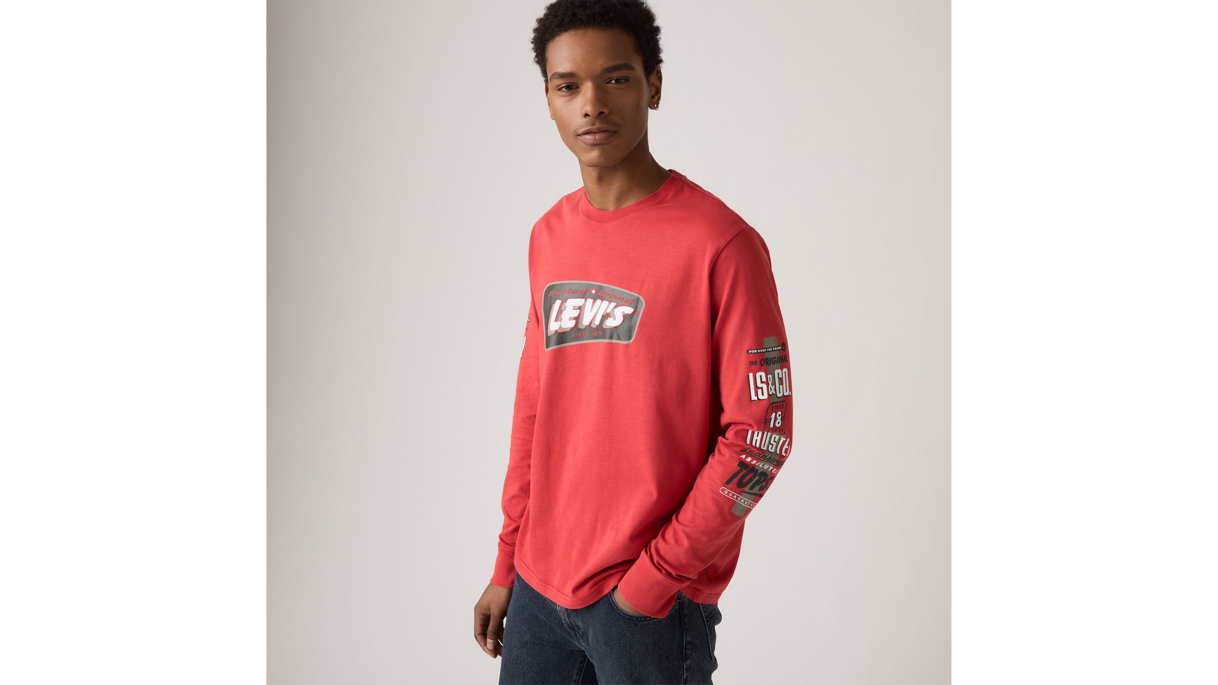 

Футболка свободного кроя с длинными рукавами и графическим принтом Levi's, Archival Highway Sign Cardinal - Red