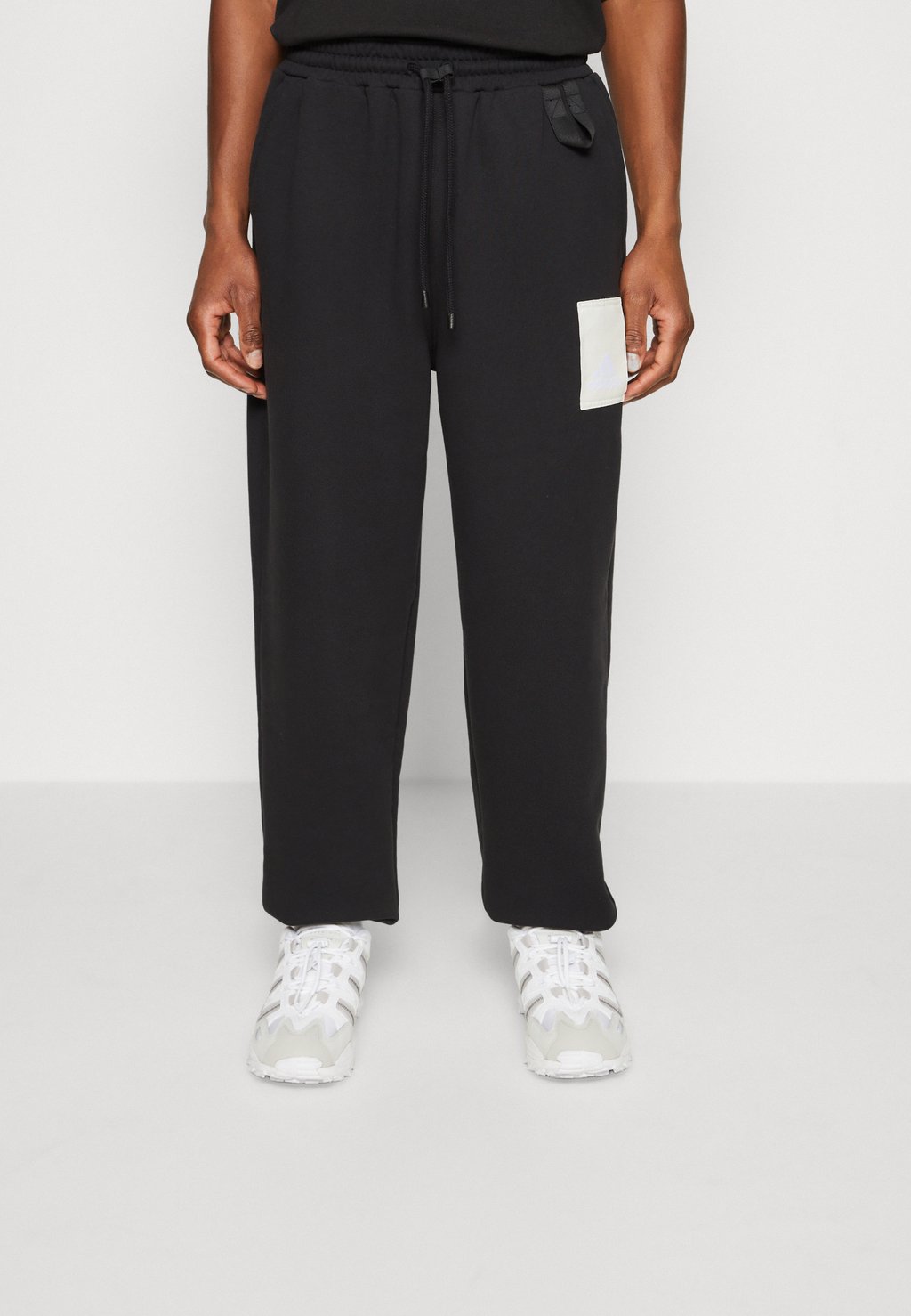 

Спортивные штаны M PD Adidas Sportswear, черный