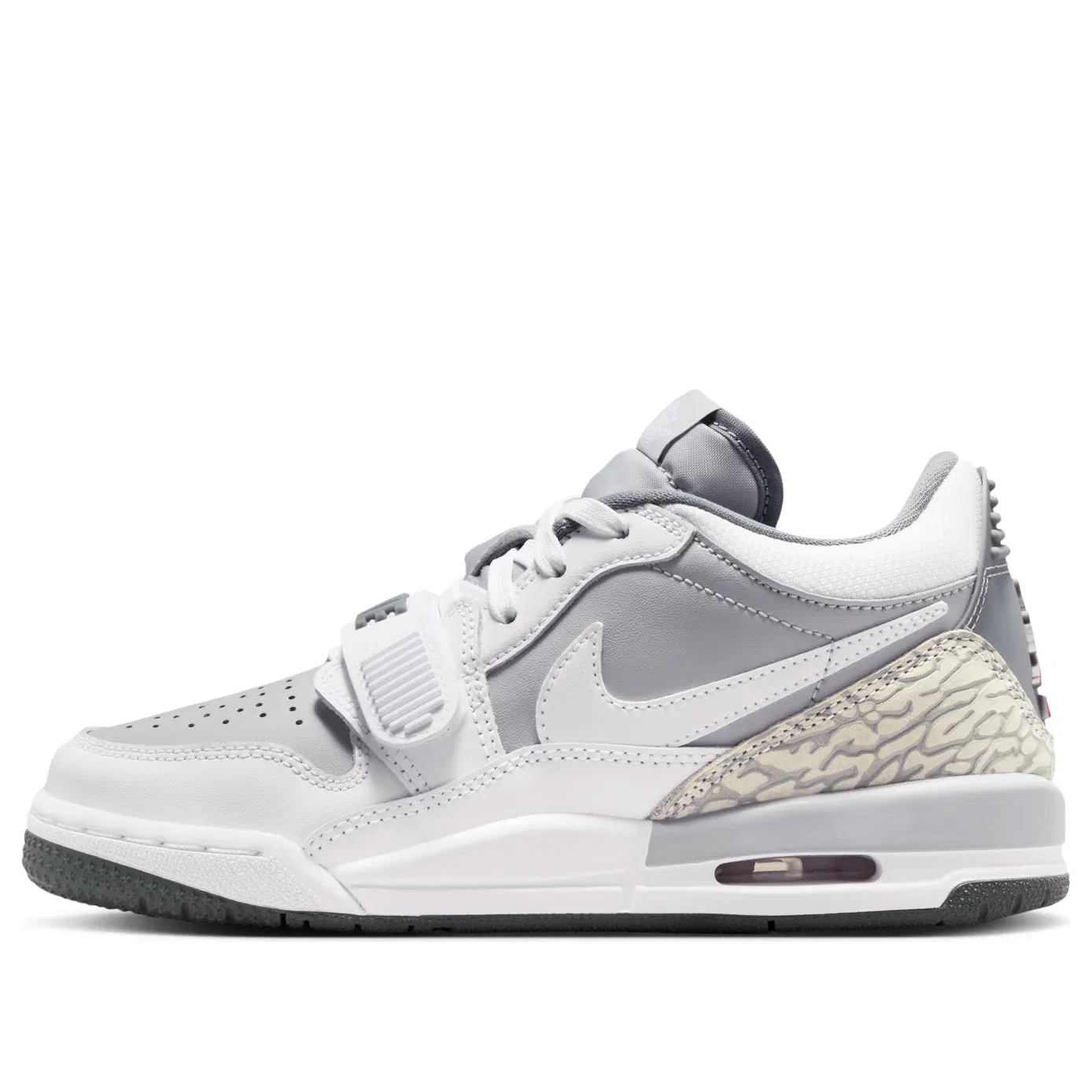 Кроссовки Air Jordan Legacy 312 Low 'Wolf Grey White Cool Grey' CD9054-005, серый